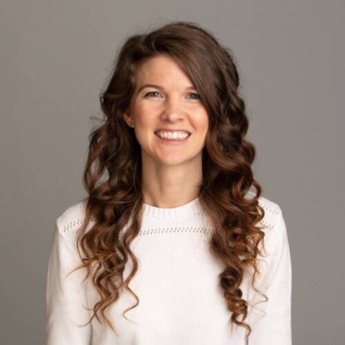 10 Questions with Alumna Andrea McConnell